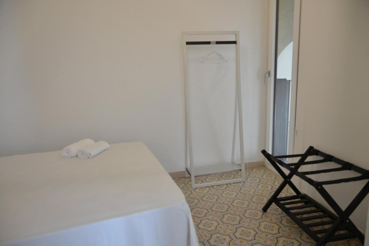 Casa Dante Apartment คาตาเนีย ภายนอก รูปภาพ