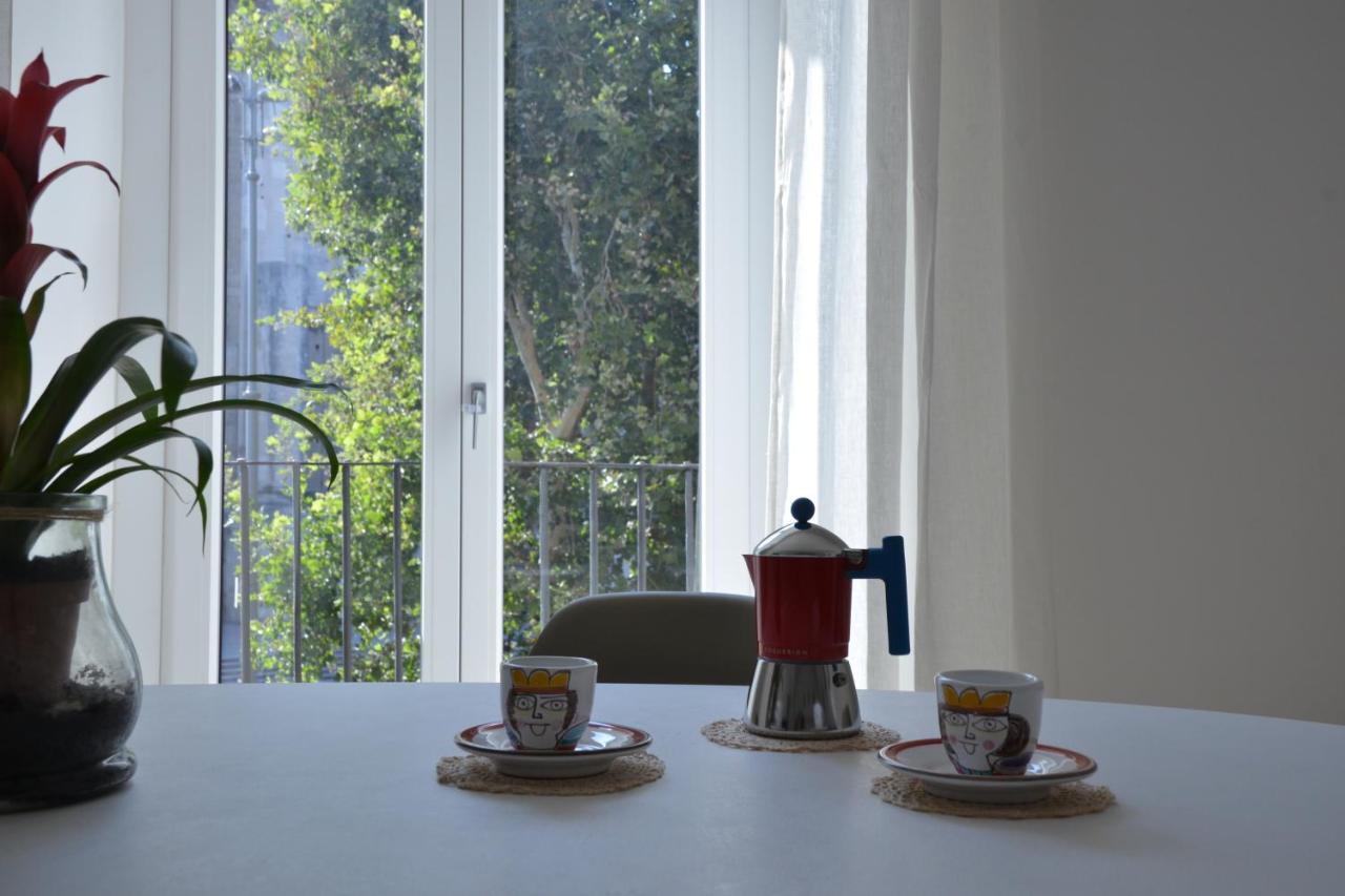 Casa Dante Apartment คาตาเนีย ภายนอก รูปภาพ