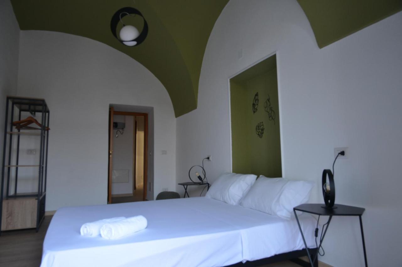 Casa Dante Apartment คาตาเนีย ภายนอก รูปภาพ